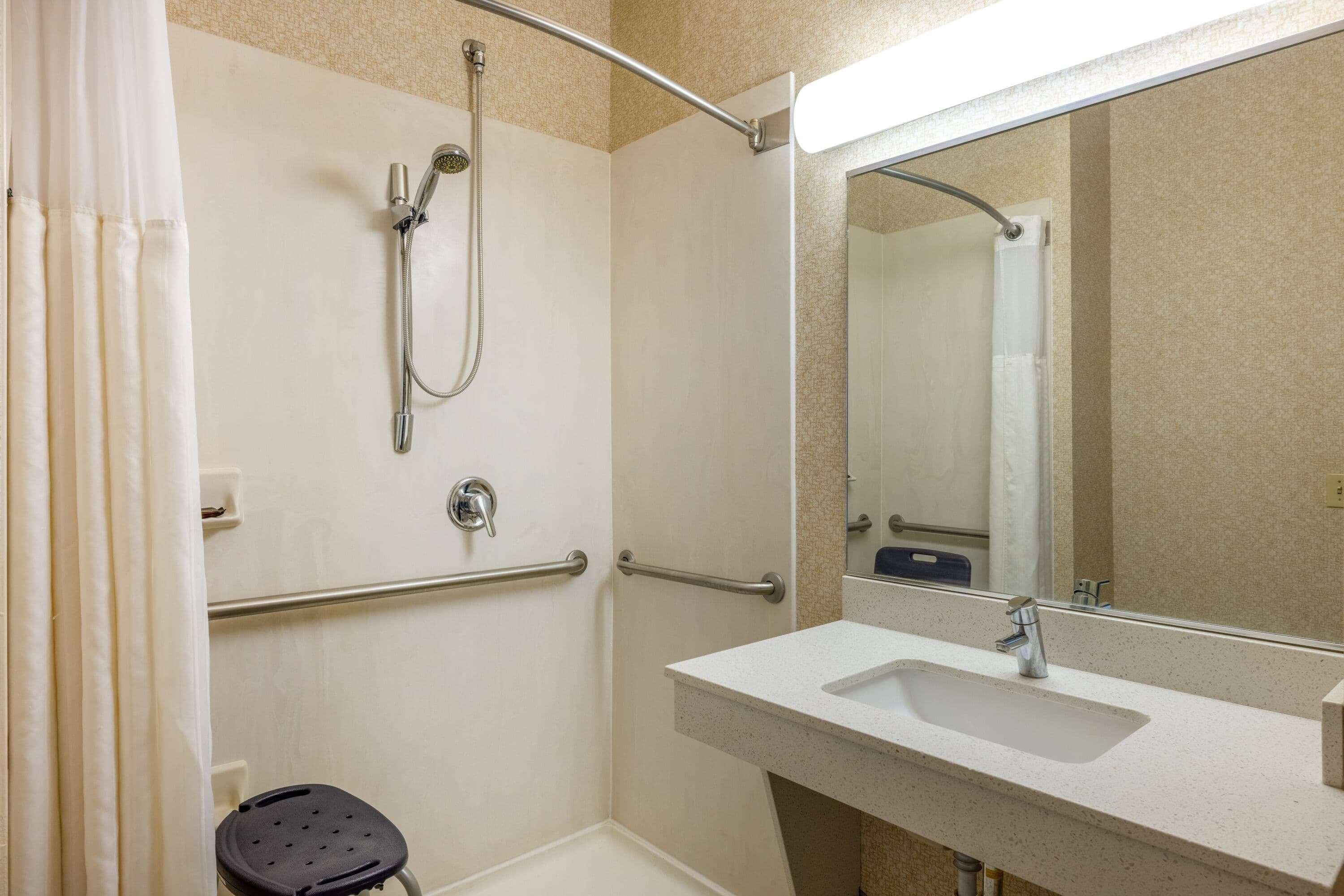 Hotel Wingate By Wyndham Gillette Extérieur photo