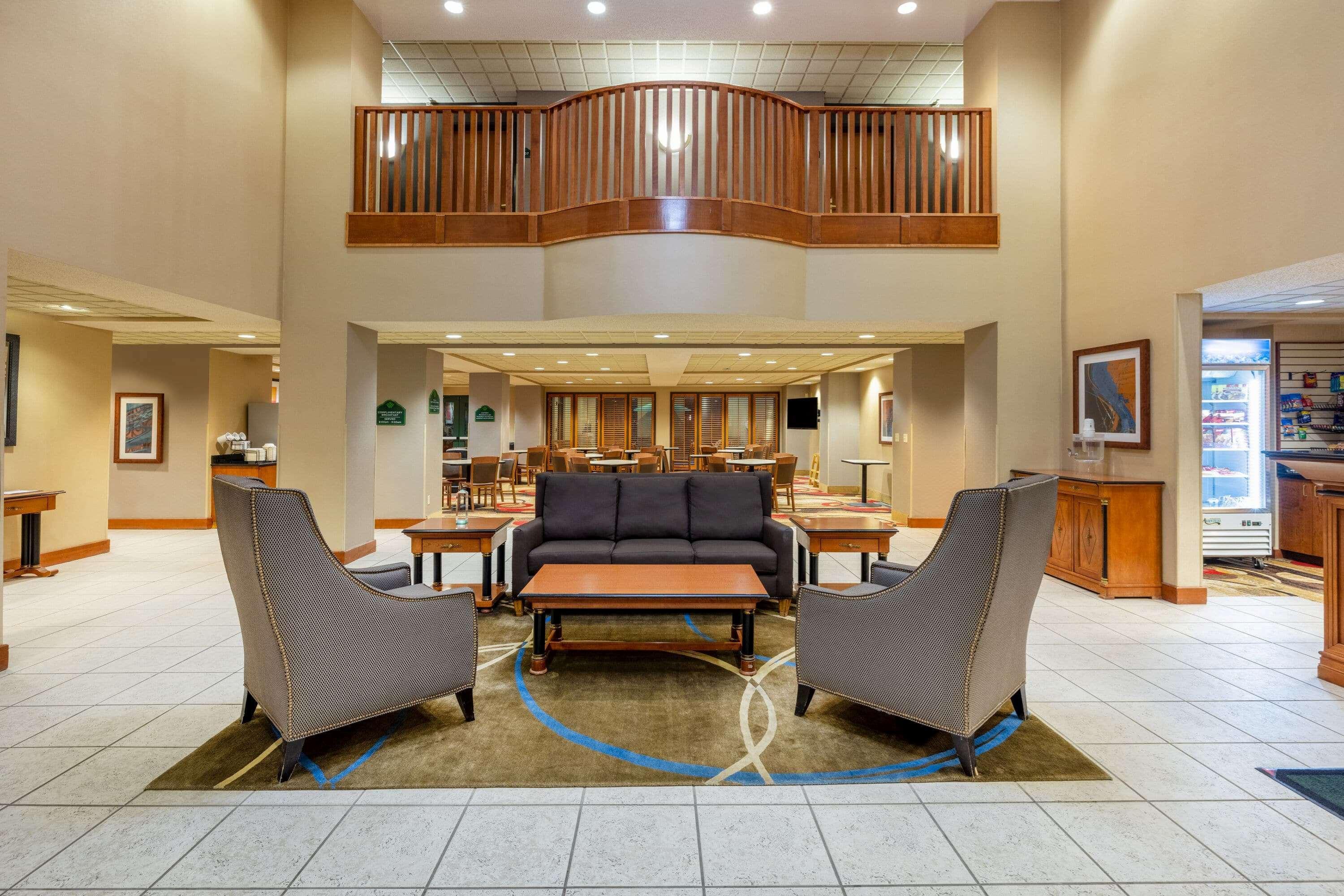 Hotel Wingate By Wyndham Gillette Extérieur photo