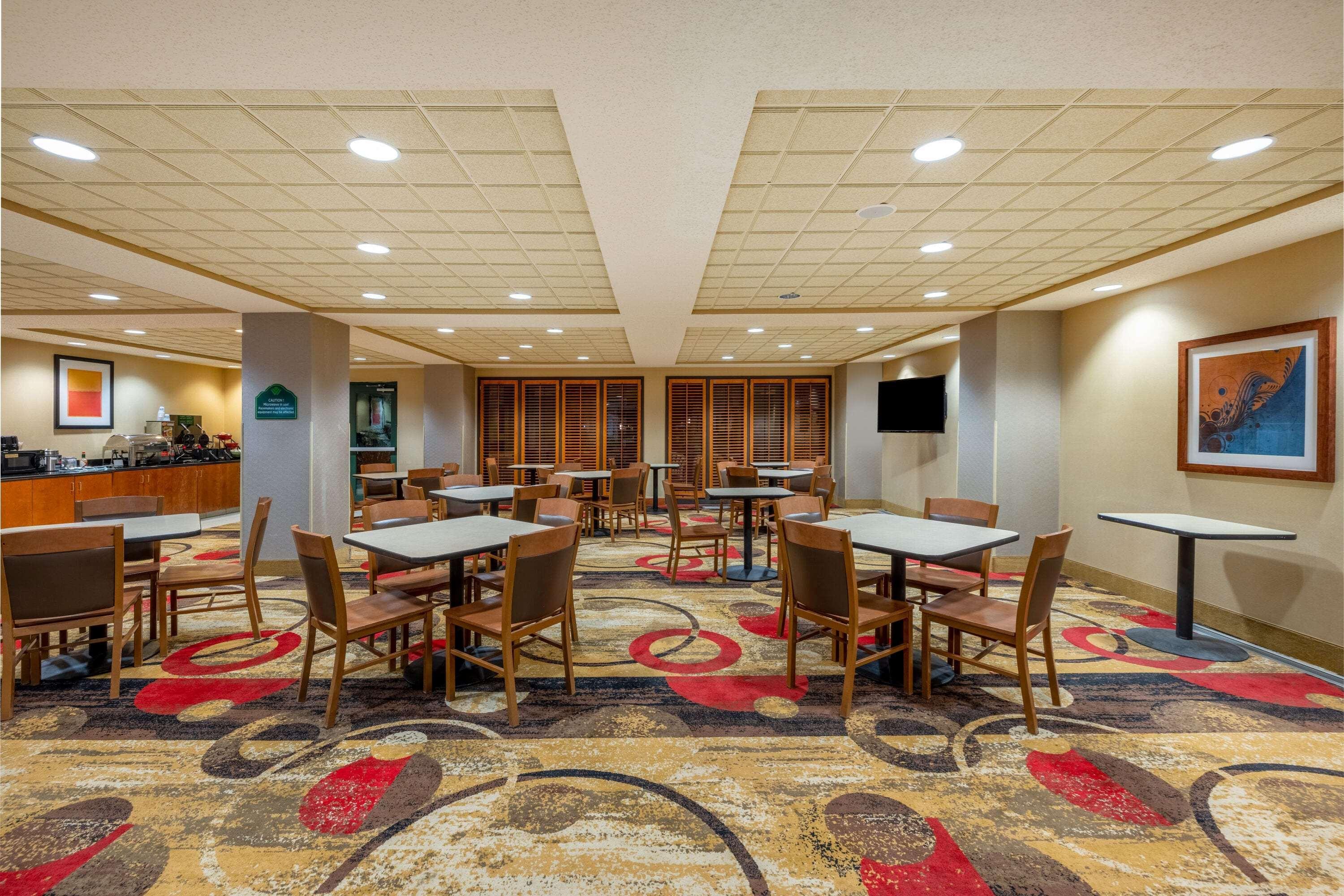 Hotel Wingate By Wyndham Gillette Extérieur photo